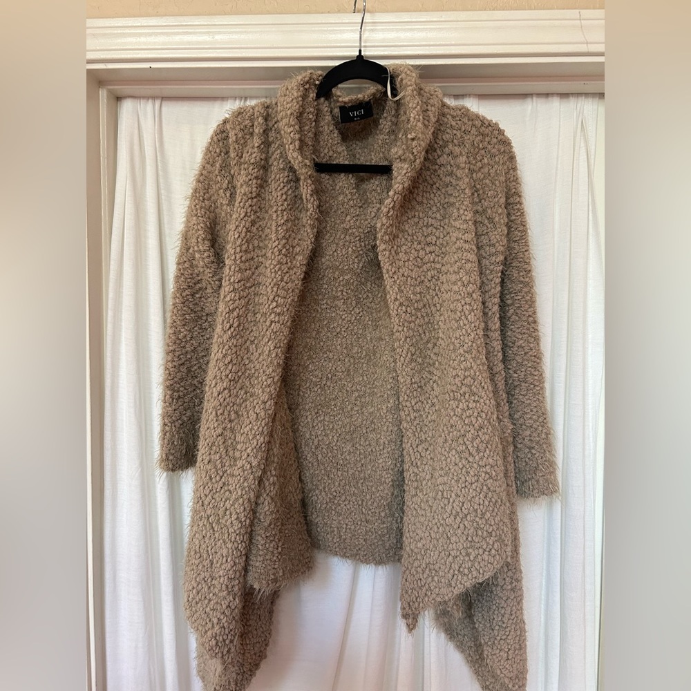 Vici cozy tan cardigan - Medium/ Large